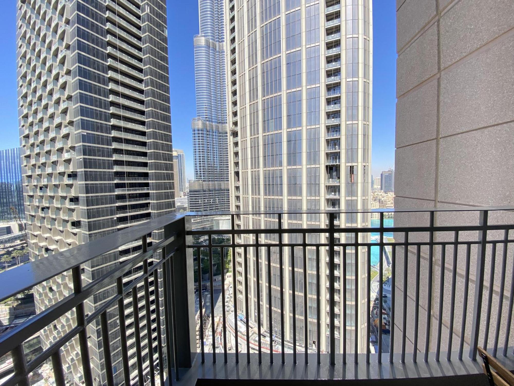 Lux Bnb Standpoint Tower Burj & Fountain Views Дубай Экстерьер фото