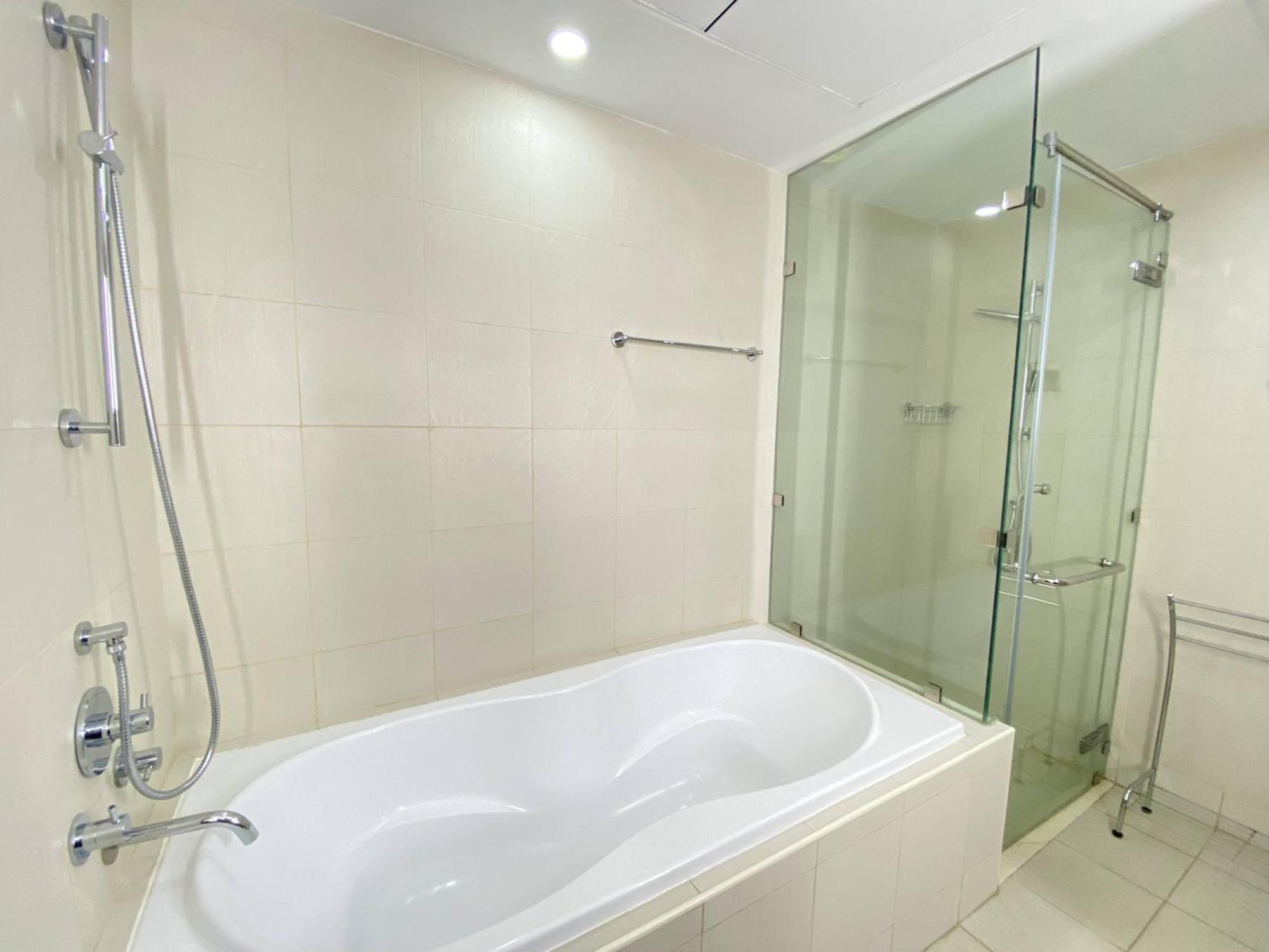 Lux Bnb Standpoint Tower Burj & Fountain Views Дубай Экстерьер фото